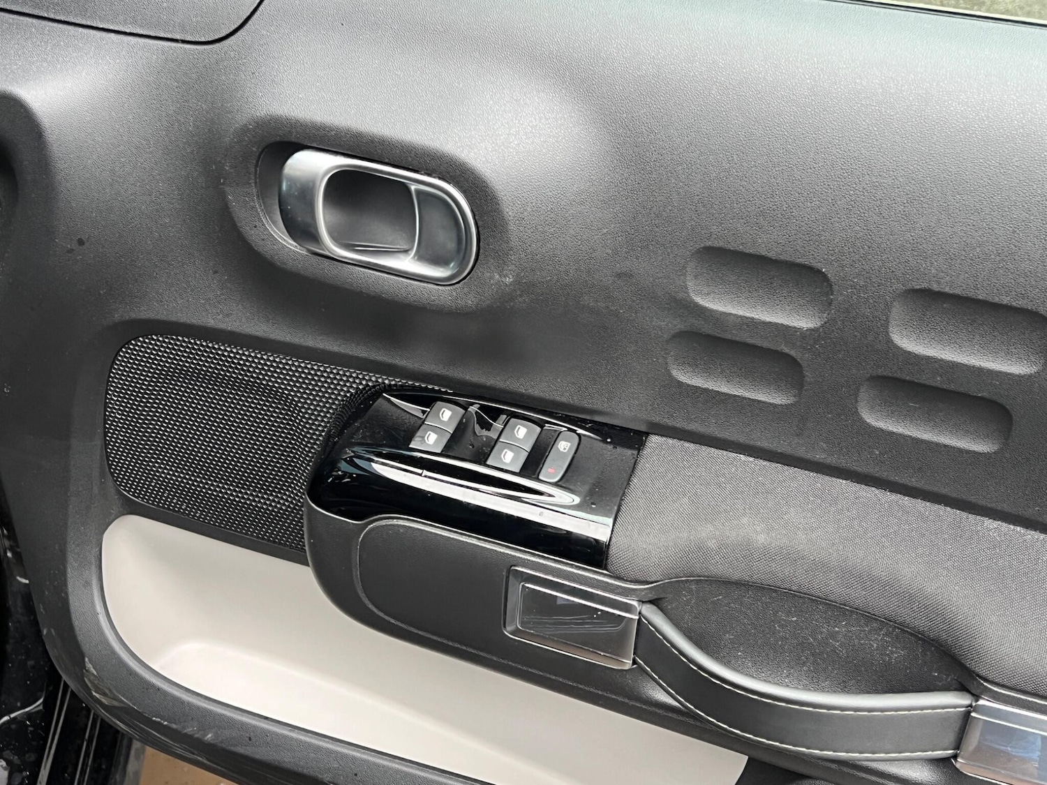 Used Citroen C3 2023 for sale - 77683188: Photo 28