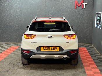 Used Kia Stonic 2019 for sale - 79292038: Photo