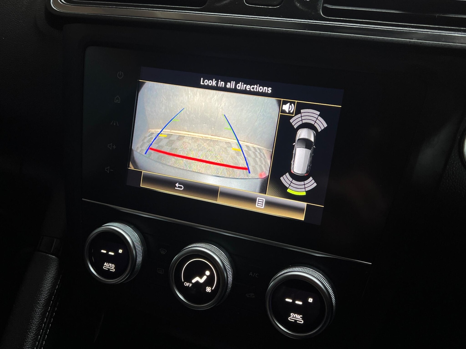 Used Renault Kadjar for sale - 77852780: Photo 42