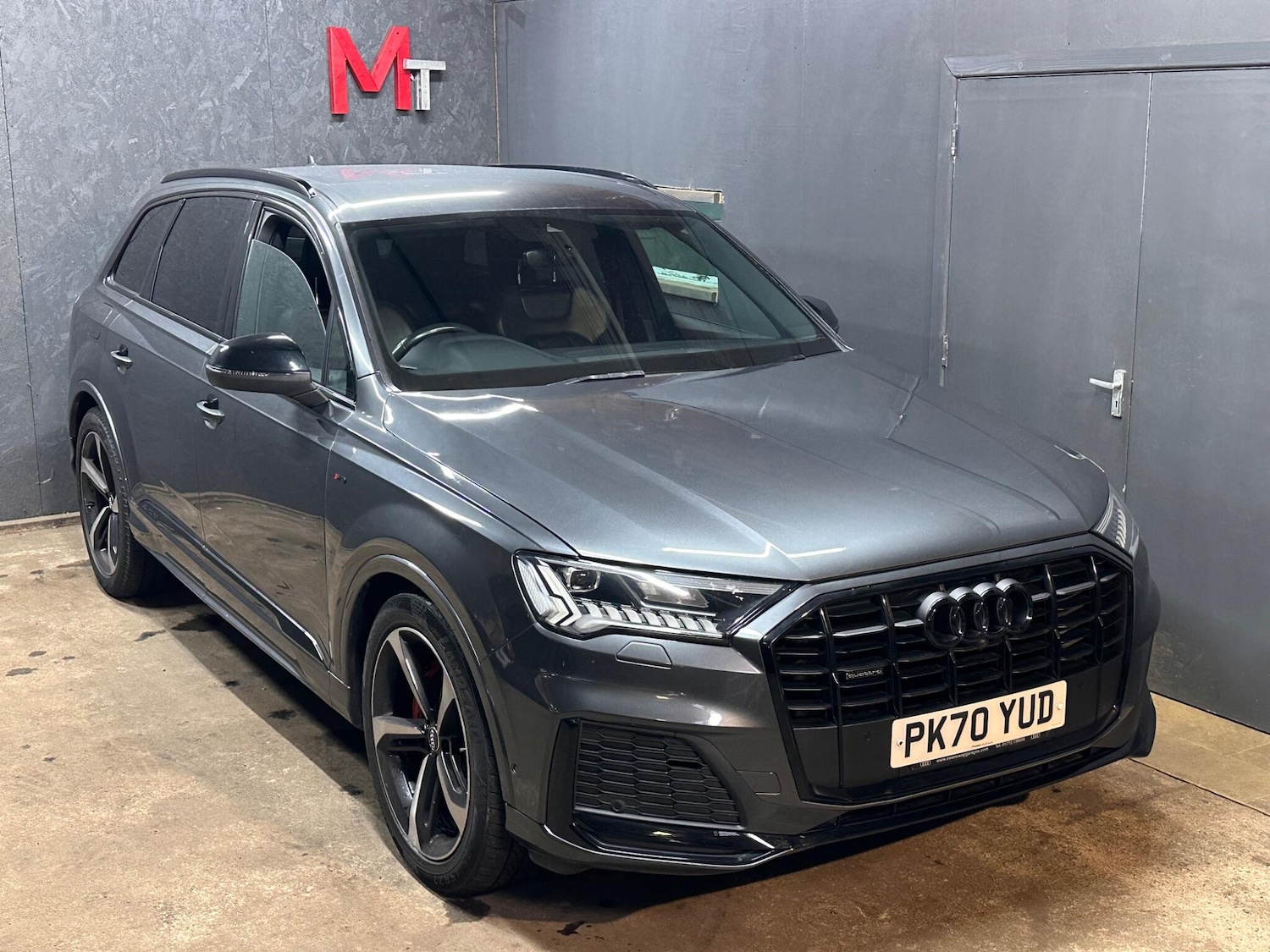 Used Audi Q7 2020 for sale - 76714863: Photo 2