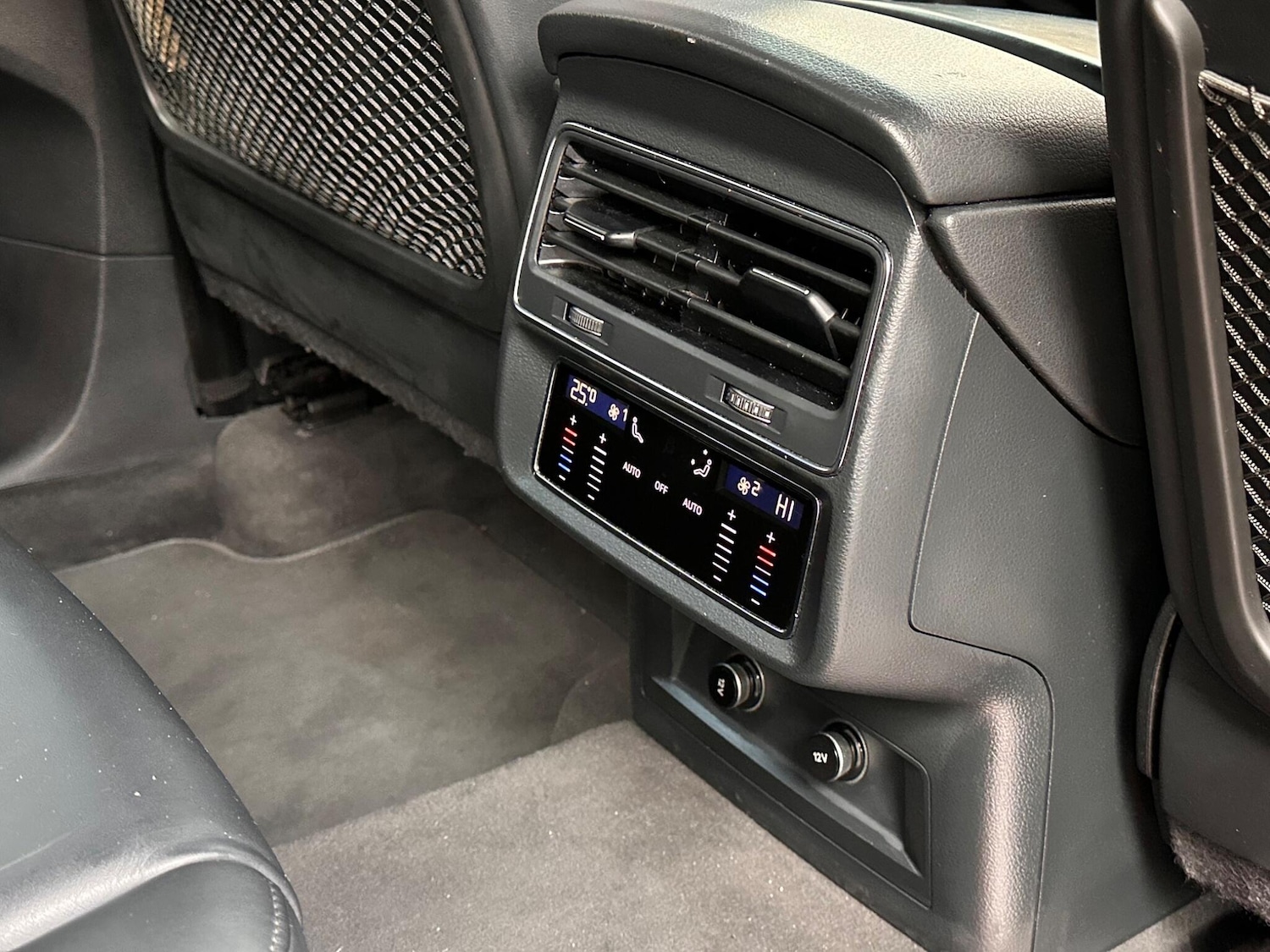 Used Audi Q7 2020 for sale - 76714863: Photo 25