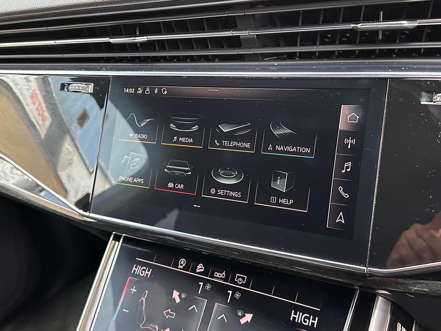 Used Audi Q7 2020 for sale - 76714863: Photo 34