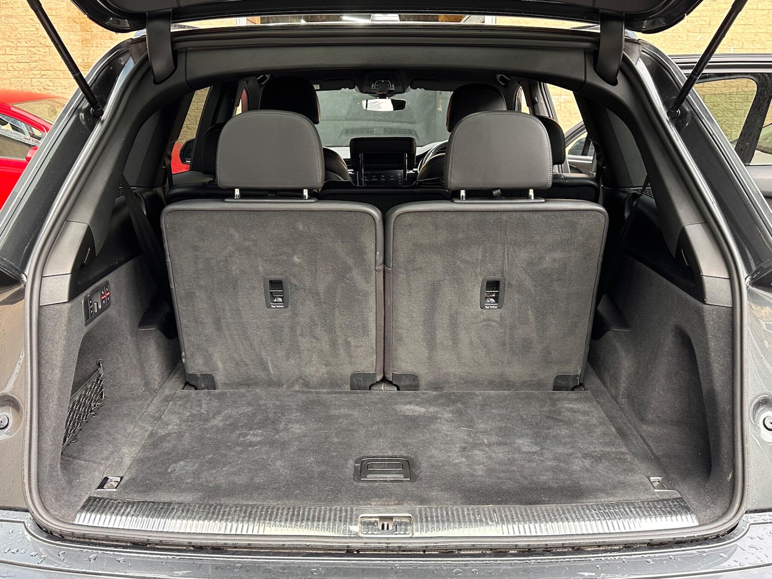 Used Audi Q7 2020 for sale - 76714863: Photo 37