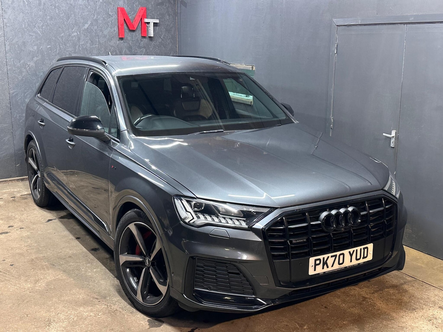 Used Audi Q7 2020 for sale - 76714863: Photo 8