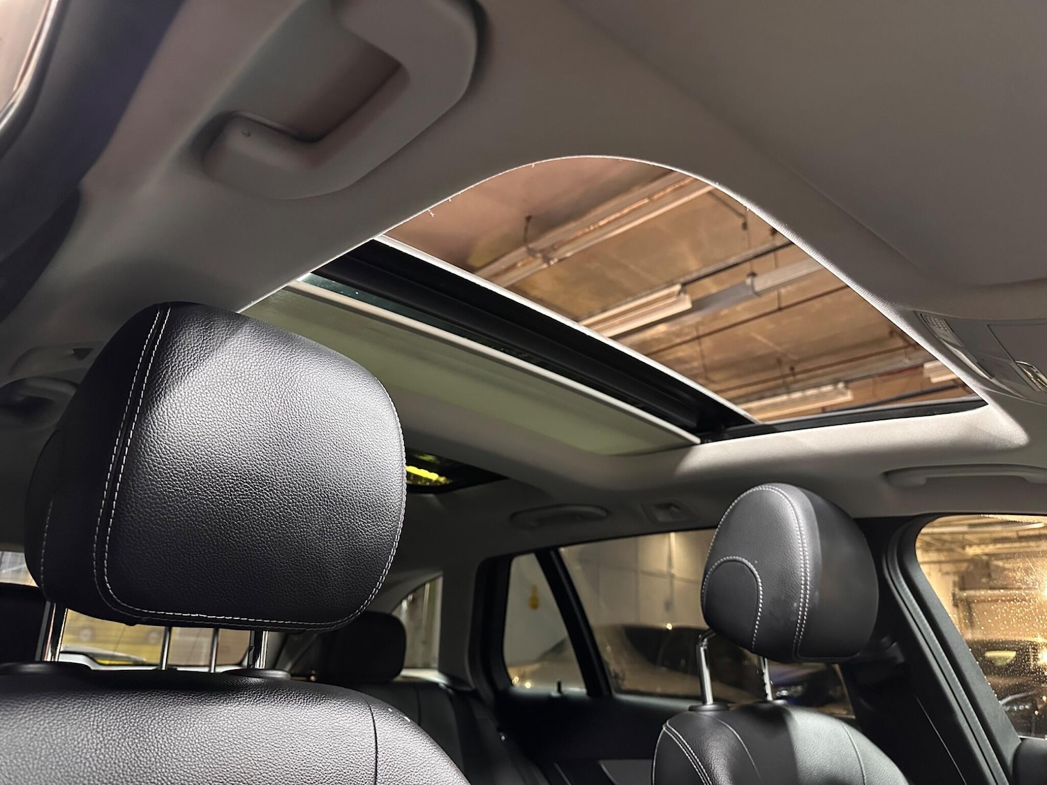 Used Mercedes-Benz C Class 2017 for sale - 77977881: Photo 30