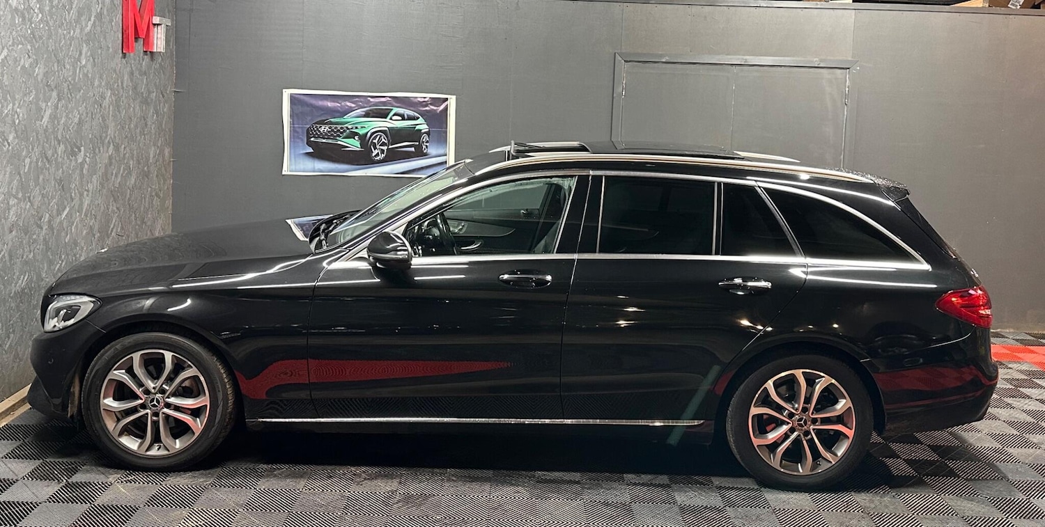 Used Mercedes-Benz C Class 2017 for sale - 77977881: Photo 6