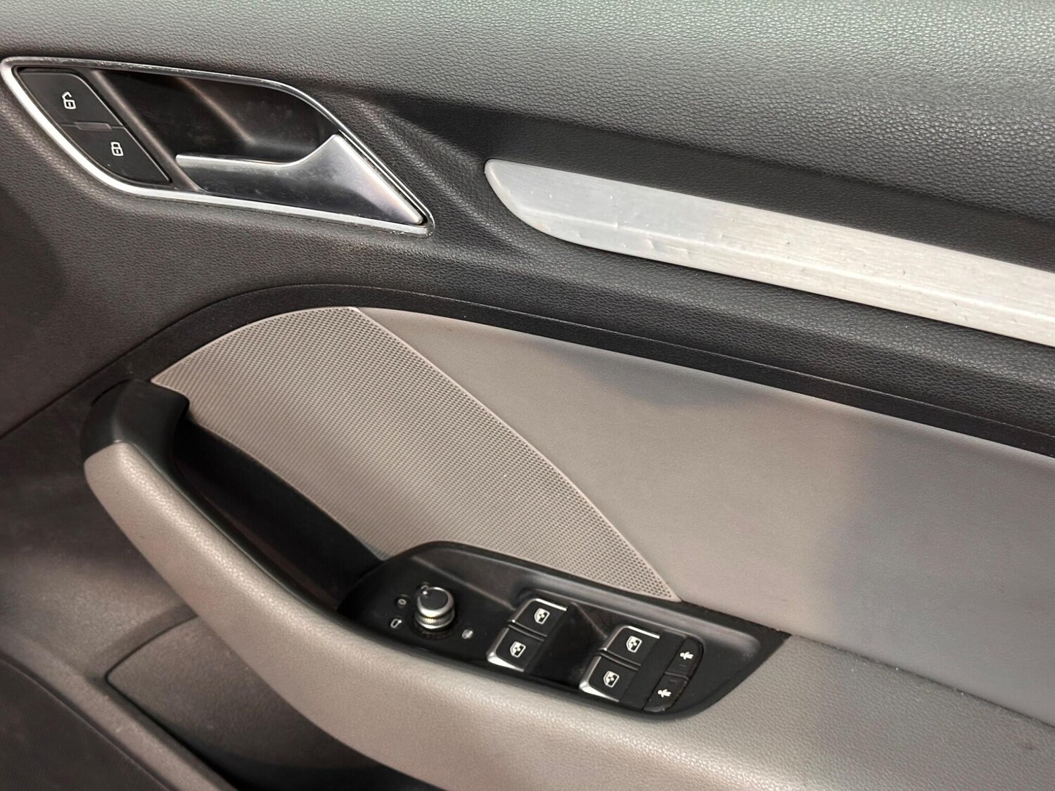 Used Audi A3 2017 for sale - 77939334: Photo 21