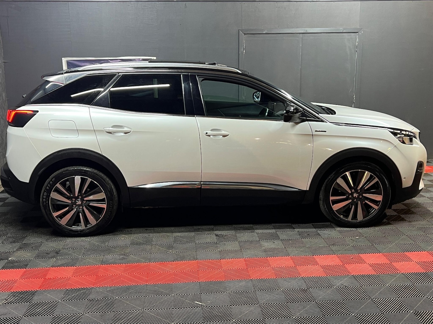 Used Peugeot 3008 2019 for sale - 76964485: Photo 14