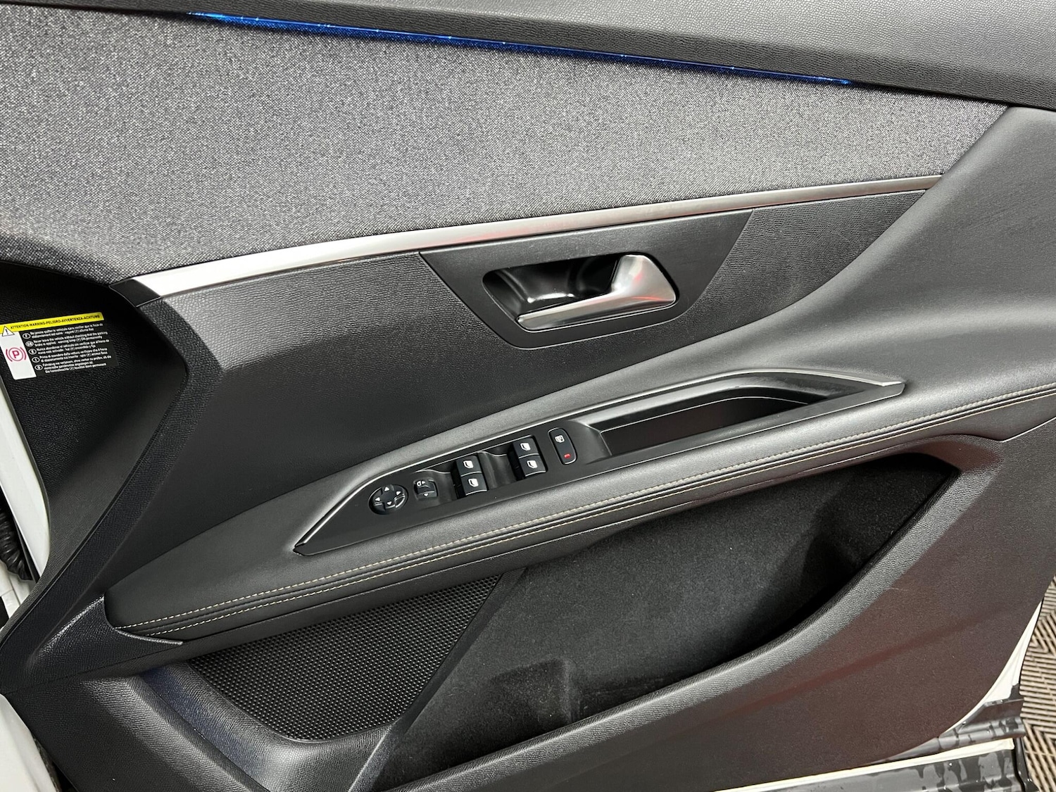 Used Peugeot 3008 2019 for sale - 76964485: Photo 25