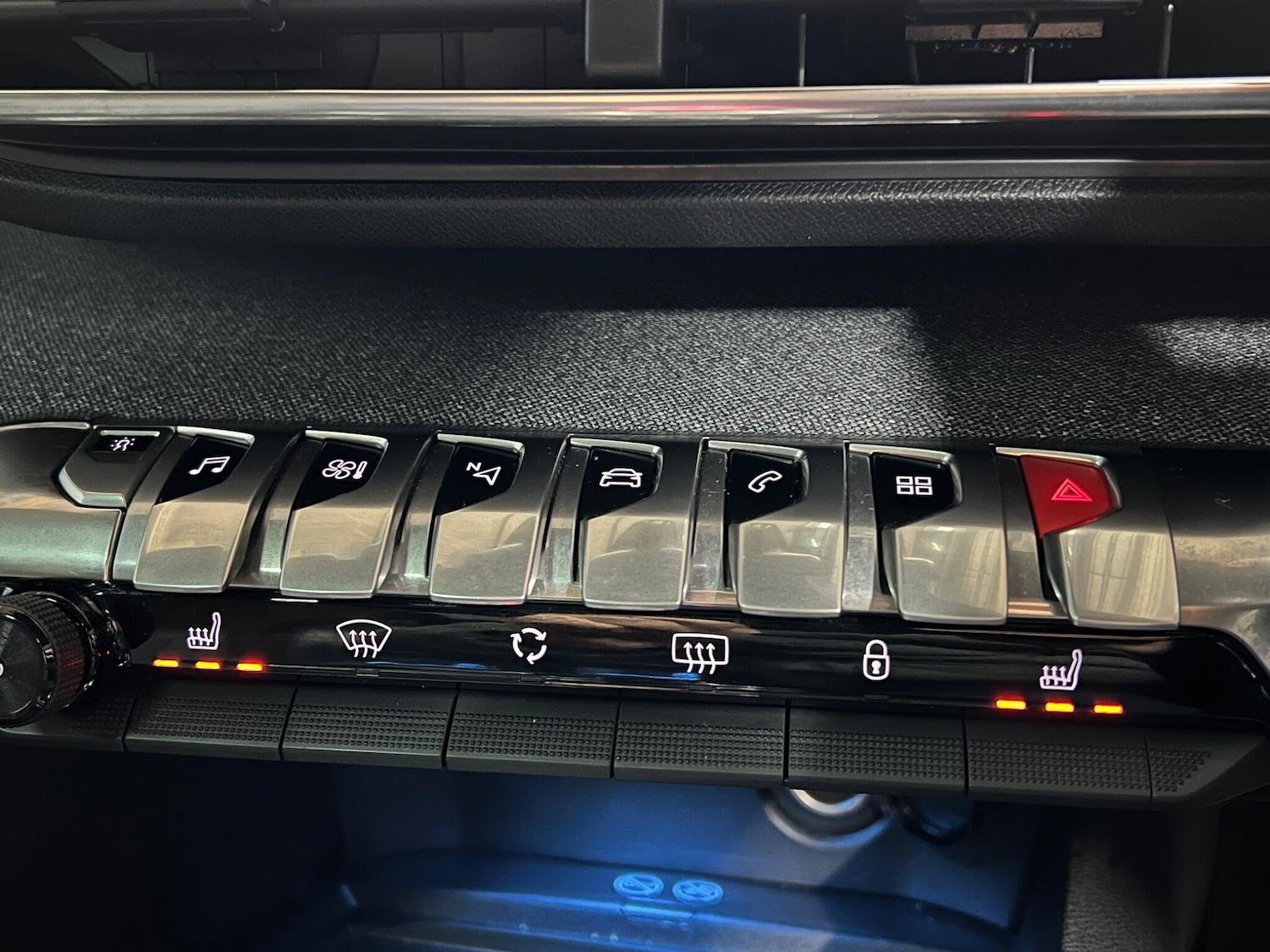 Used Peugeot 3008 2019 for sale - 76964485: Photo 46