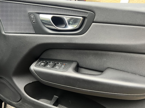 Used Volvo XC60 2020 for sale - 76259113: Photo 23