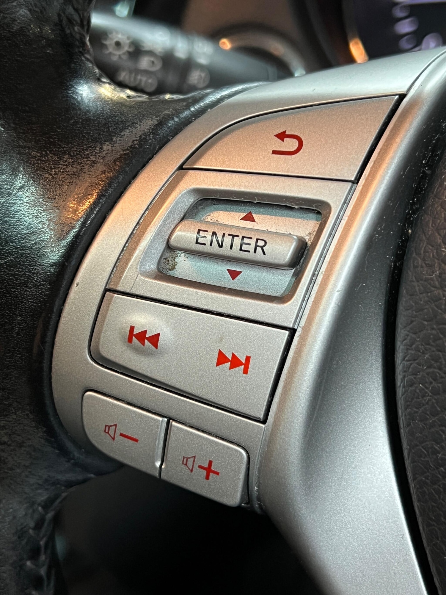 Used Nissan Qashqai for sale - 77784250: Photo 27