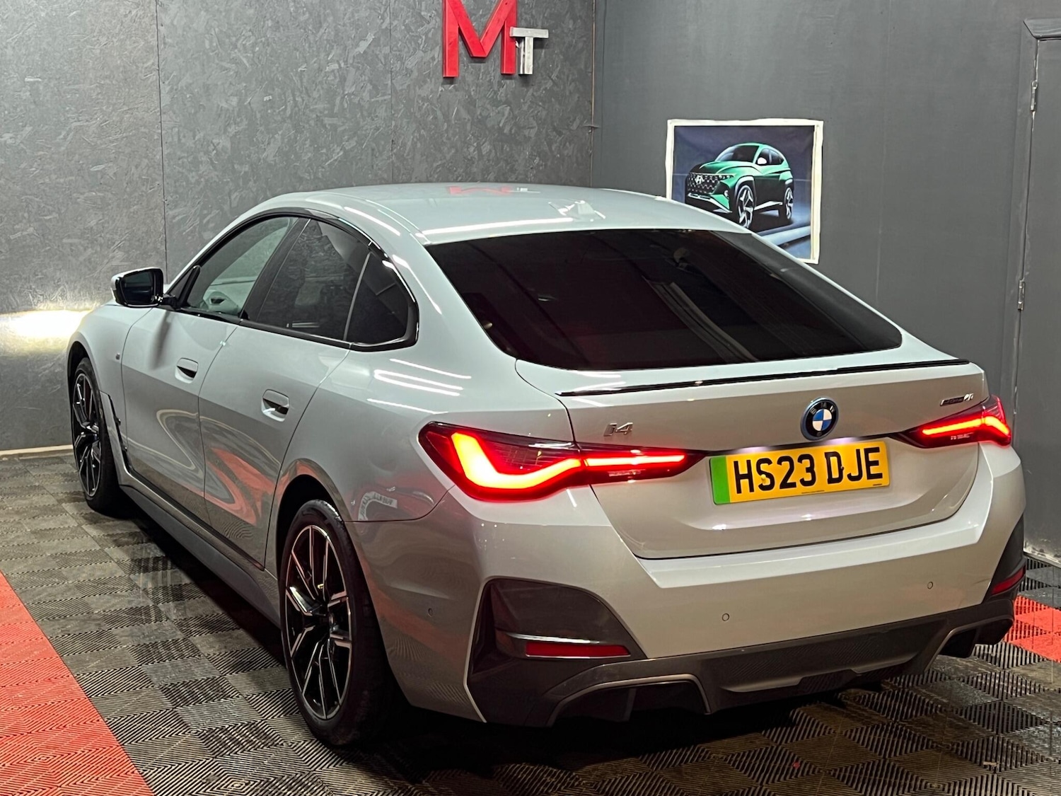 Used BMW i4 2023 for sale - 77645746: Photo 11