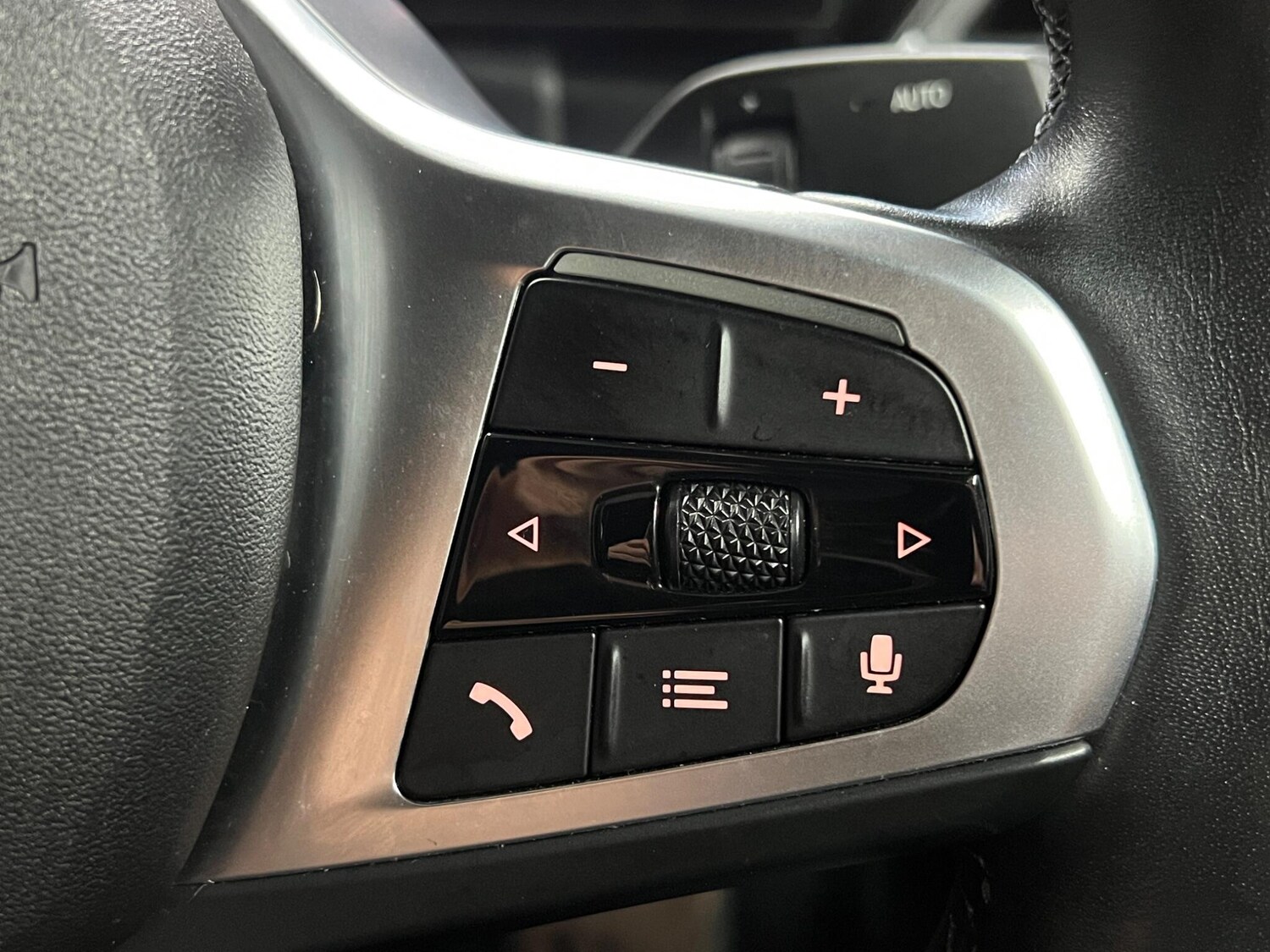 Used BMW i4 2023 for sale - 77645746: Photo 33