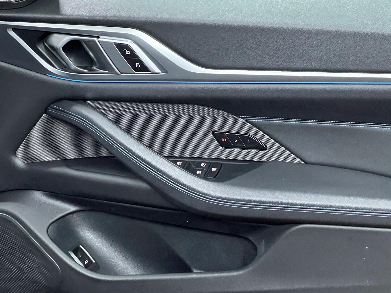 Used BMW i4 2023 for sale - 77645746: Photo 37