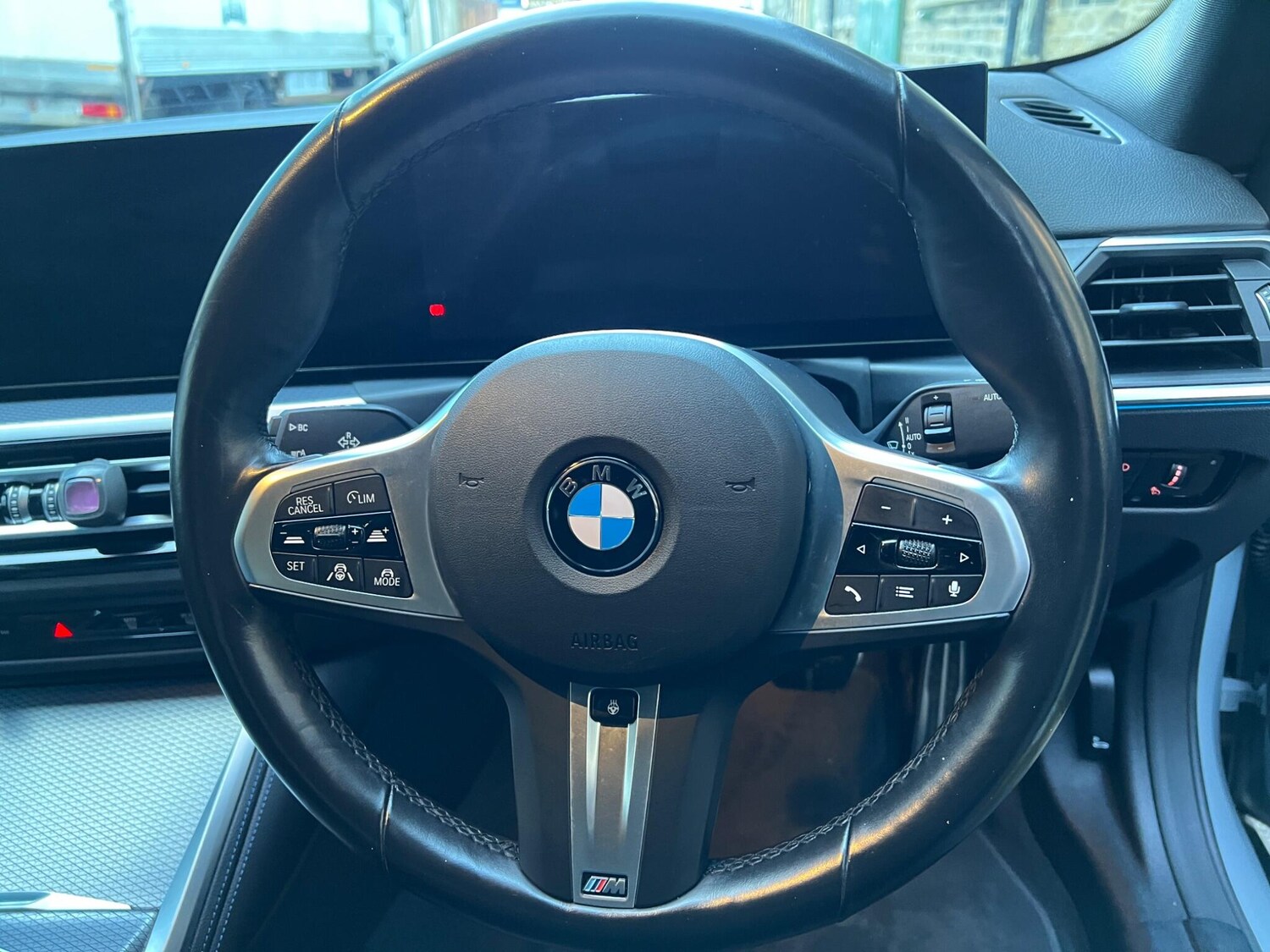 Used BMW i4 2023 for sale - 77645746: Photo 68