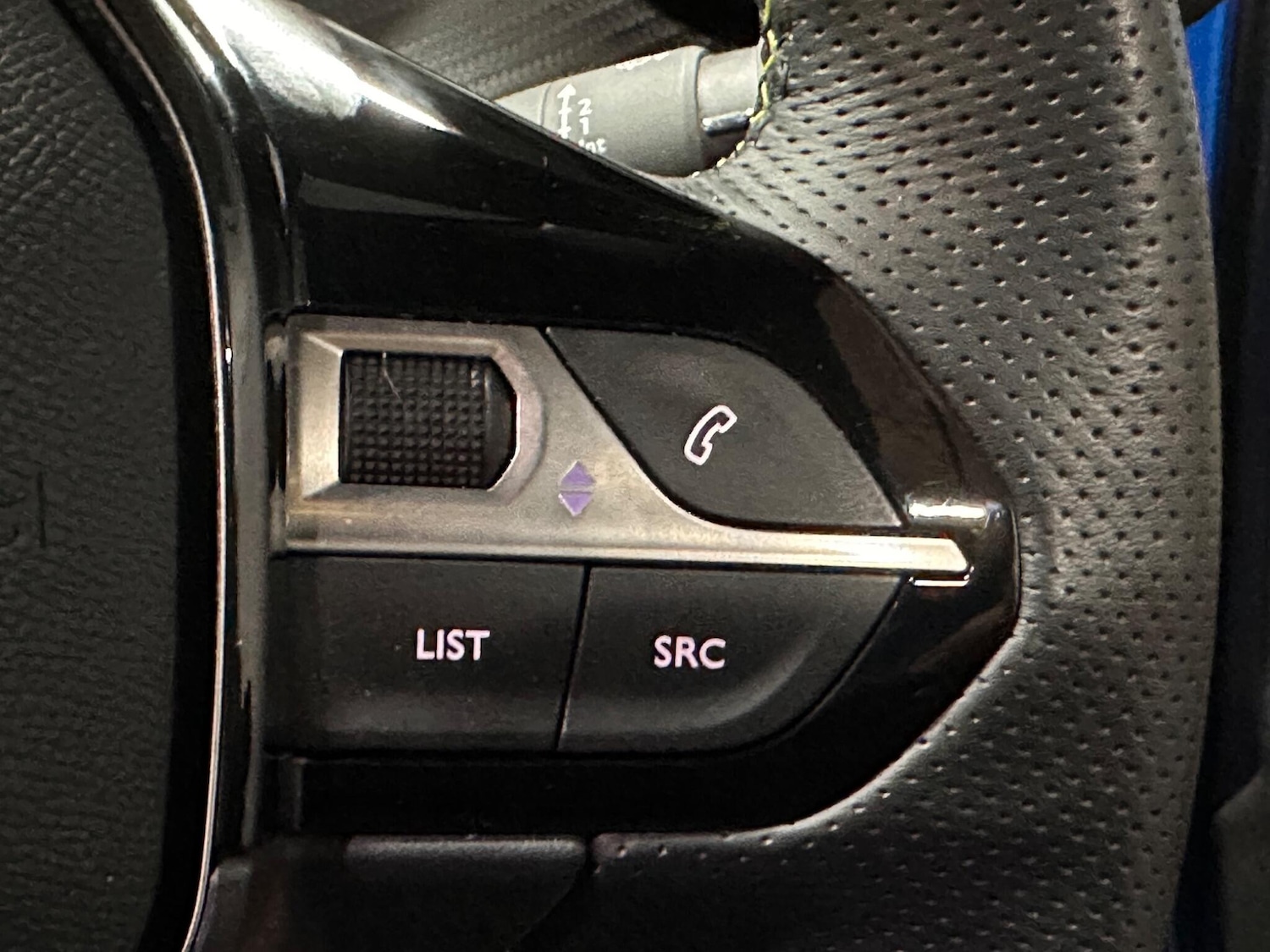 Used Peugeot 2008 2022 for sale - 77892951: Photo 15