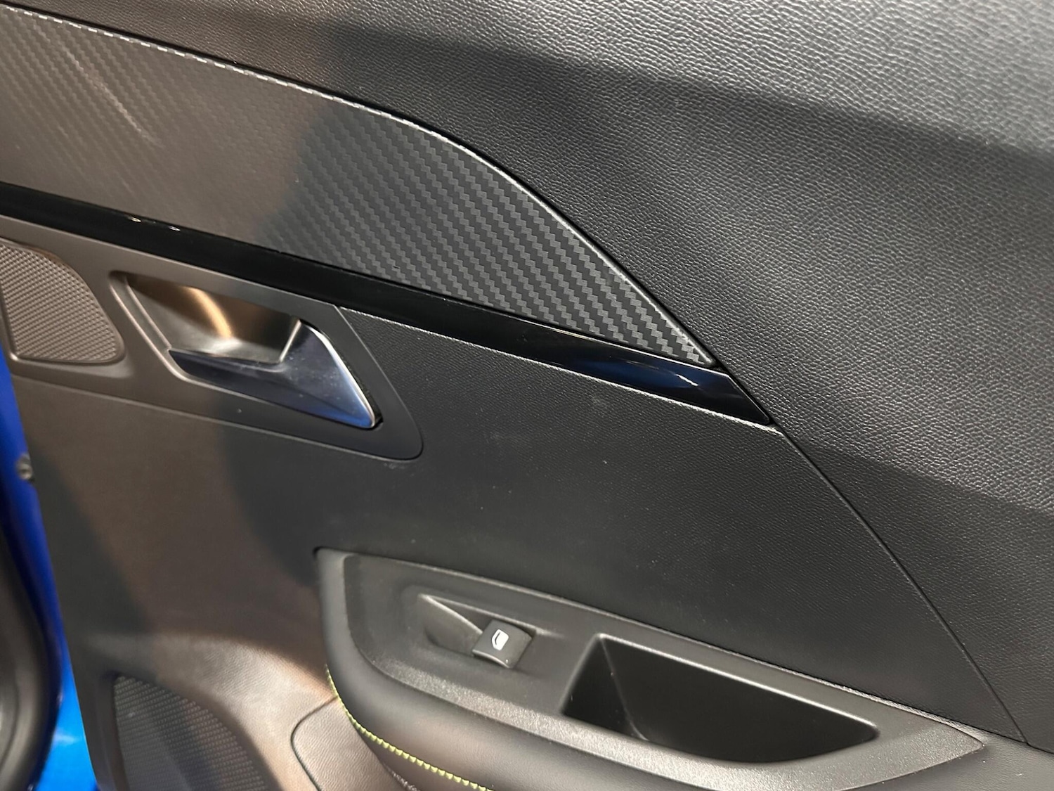 Used Peugeot 2008 2022 for sale - 77892951: Photo 19