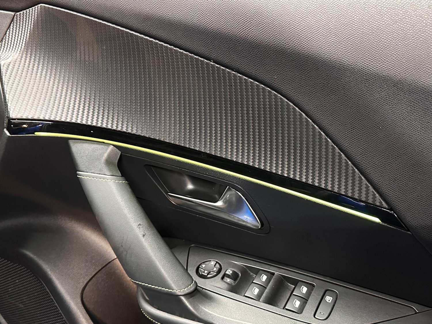 Used Peugeot 2008 2022 for sale - 77892951: Photo 40