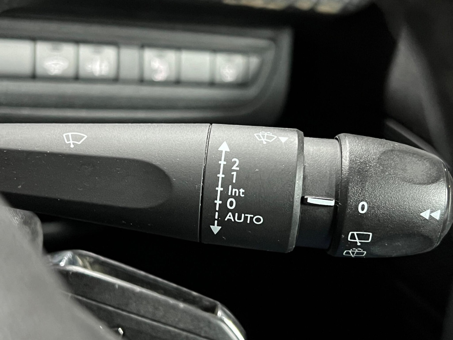 Used Peugeot 2008 2018 for sale - 76801207: Photo 20