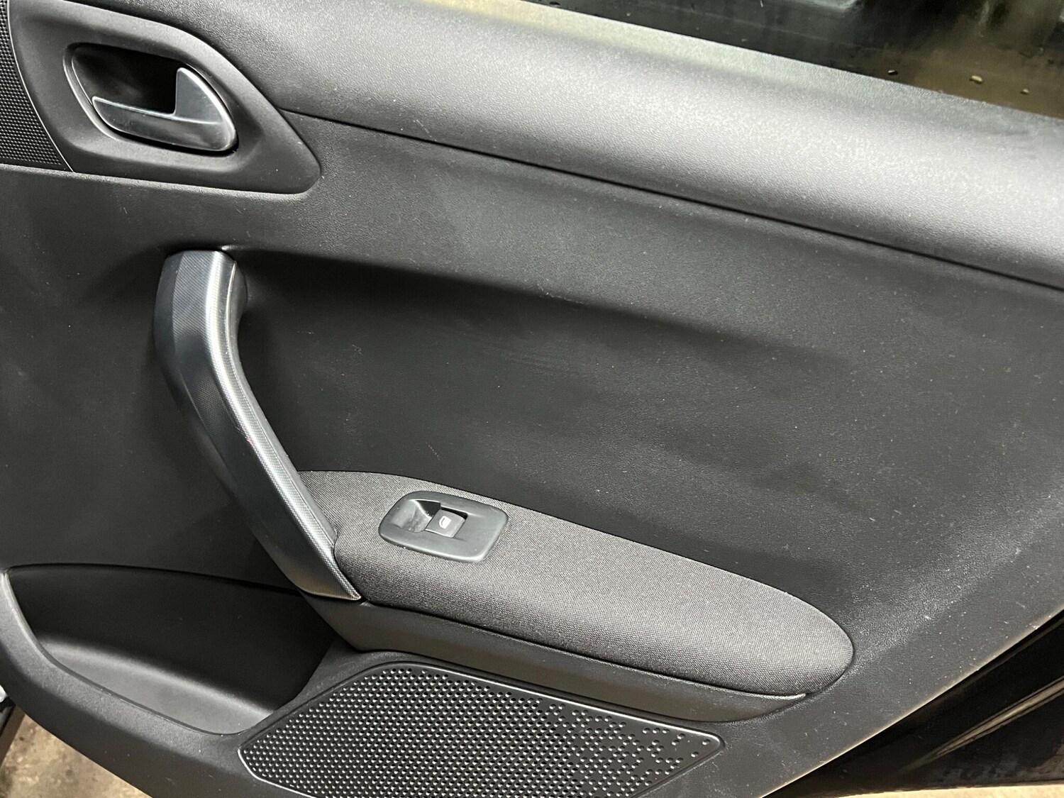 Used Peugeot 2008 2018 for sale - 76801207: Photo 23