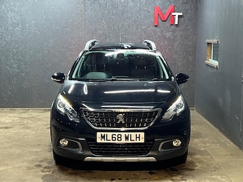 Used Peugeot 2008 2018 for sale - 76801207: Photo