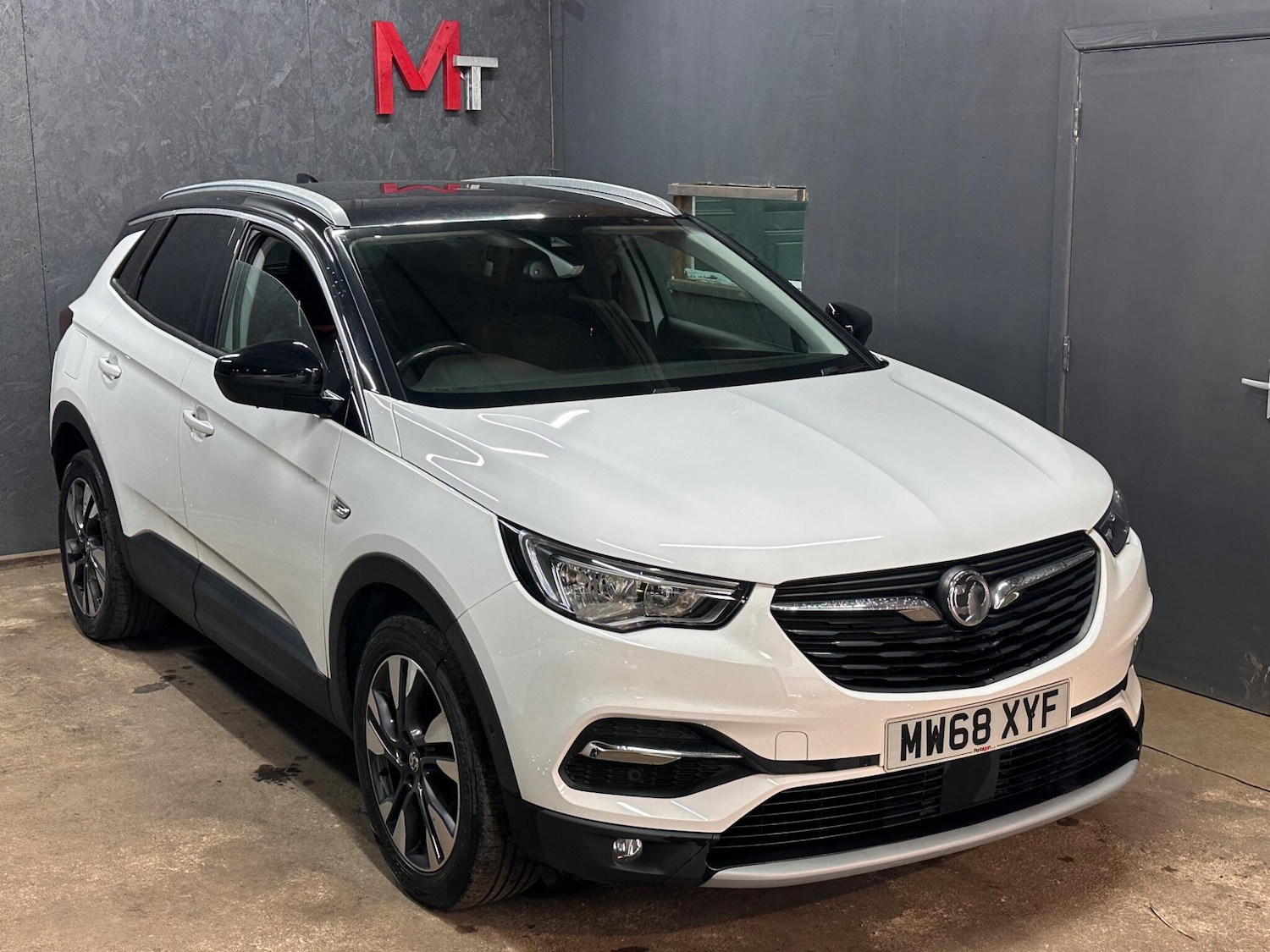 Used Vauxhall Grandland X 2018 for sale - 76597248: Photo 2
