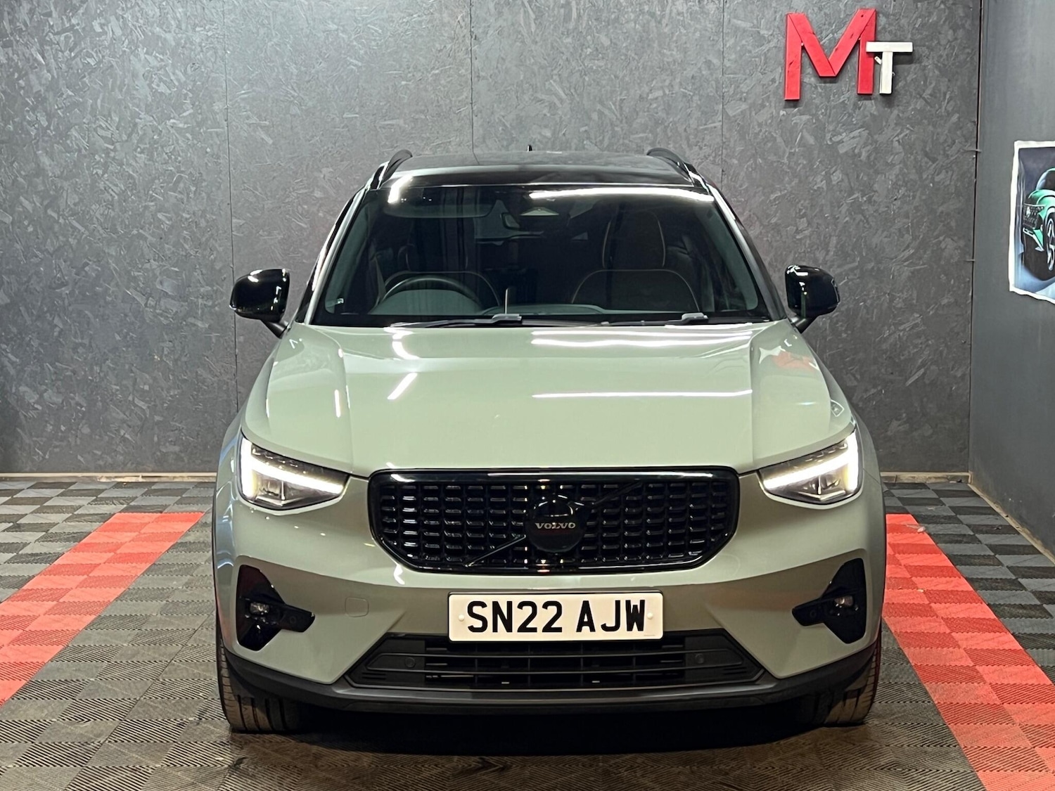 Used Volvo XC40 for sale - 78116379: Photo 10