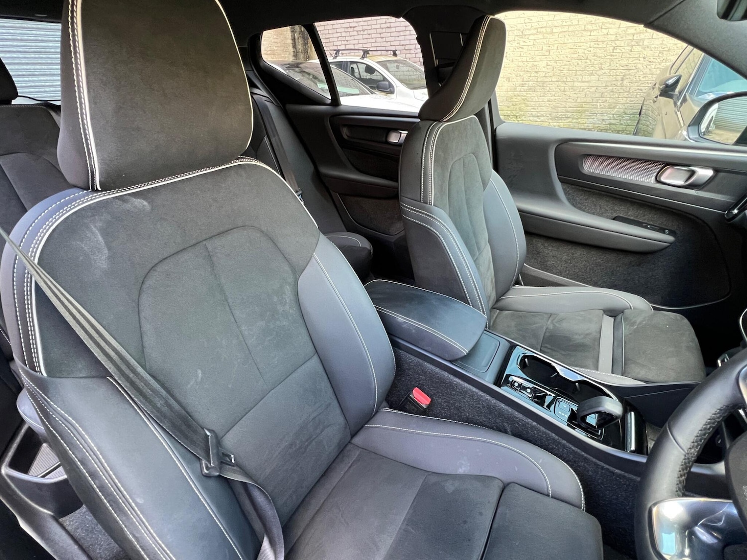 Used Volvo XC40 for sale - 78116379: Photo 18