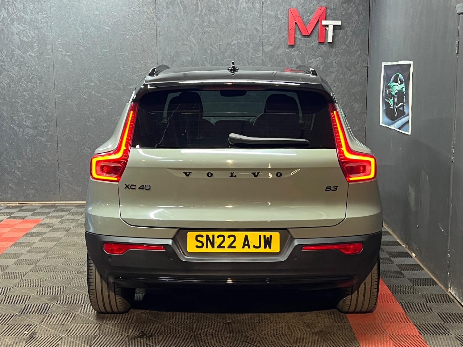 Used Volvo XC40 for sale - 78116379: Photo 4