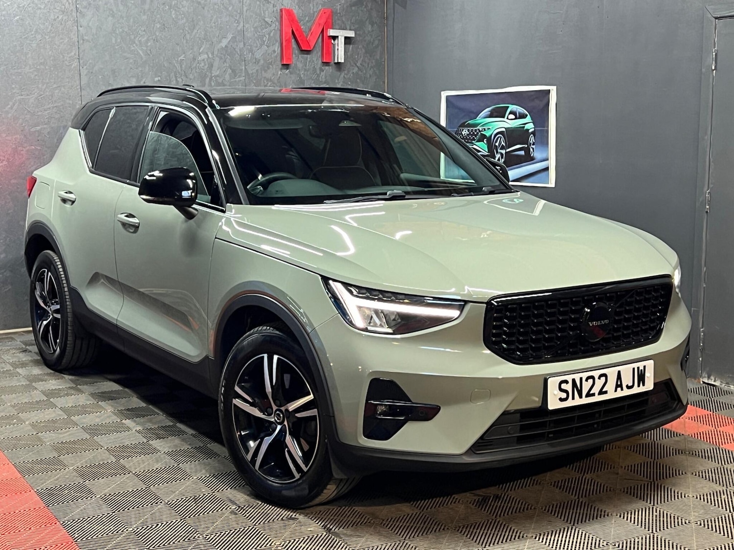 Used Volvo XC40 for sale - 78116379: Photo 5