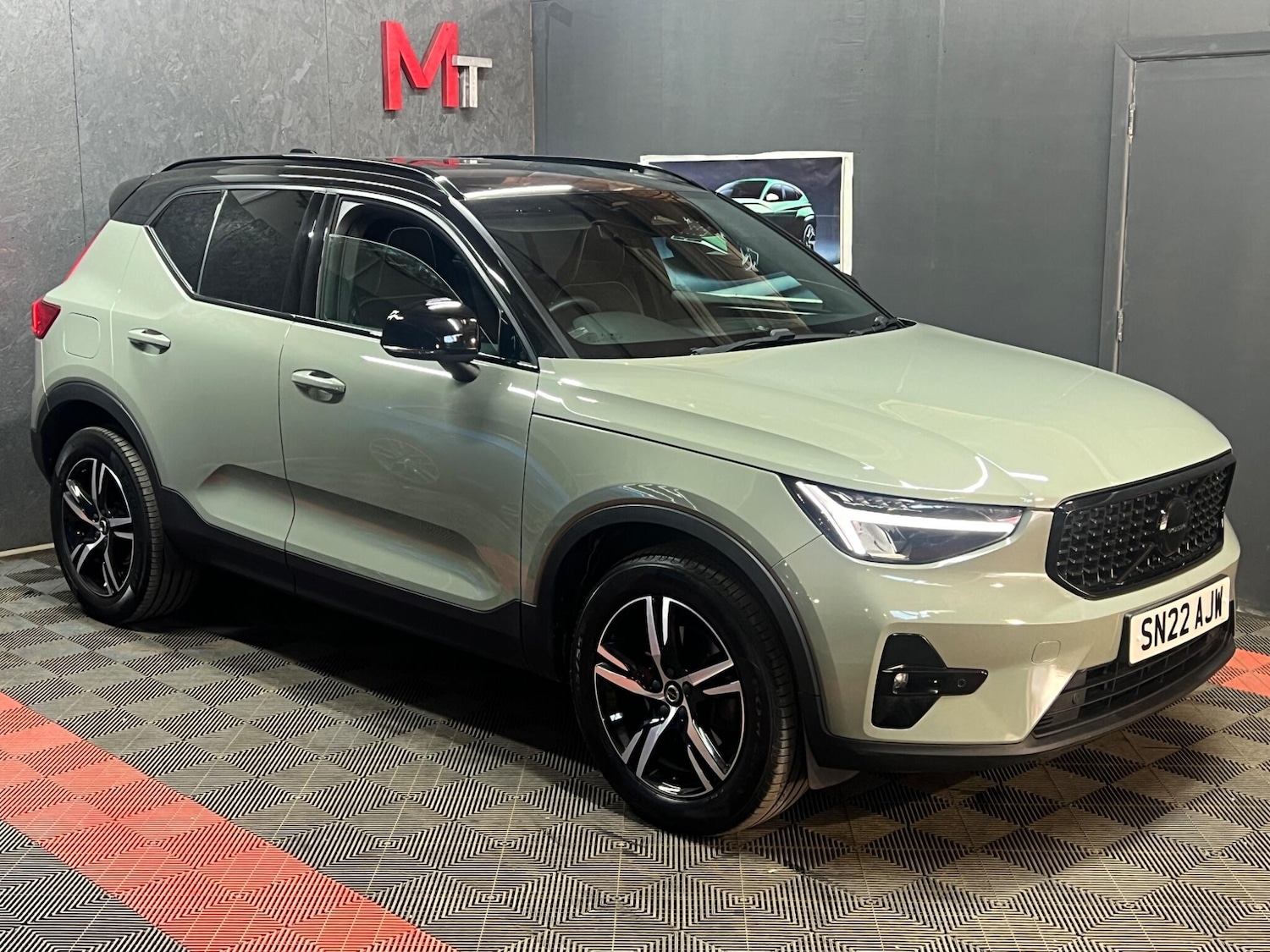 Used Volvo XC40 for sale - 78116379: Photo 9