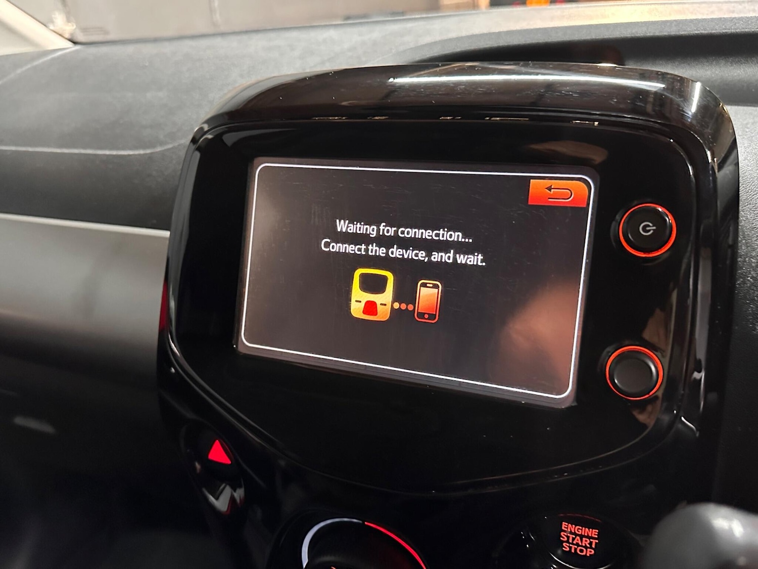 Used Peugeot 108 2018 for sale - 76715463: Photo 12