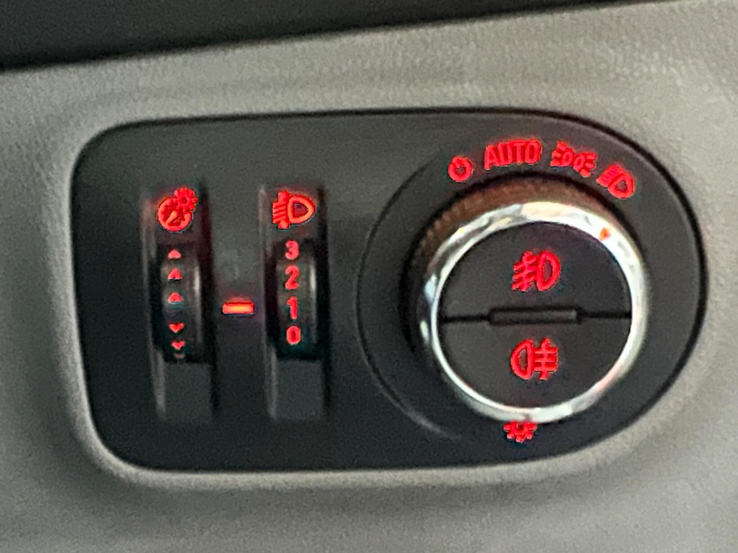 Used Vauxhall Corsa 2016 for sale - 78127644: Photo 17