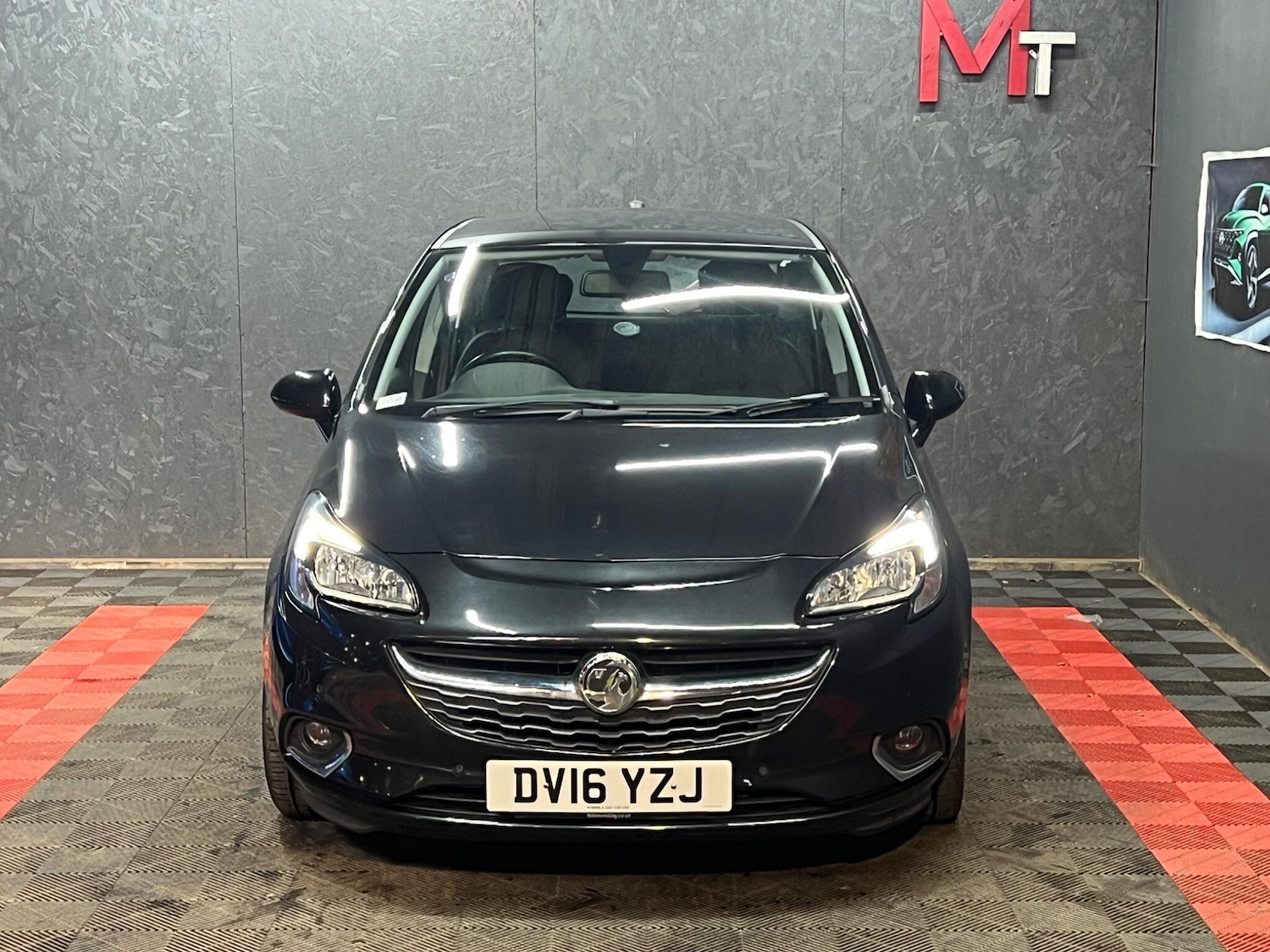 Used Vauxhall Corsa 2016 for sale - 78127644: Photo 2