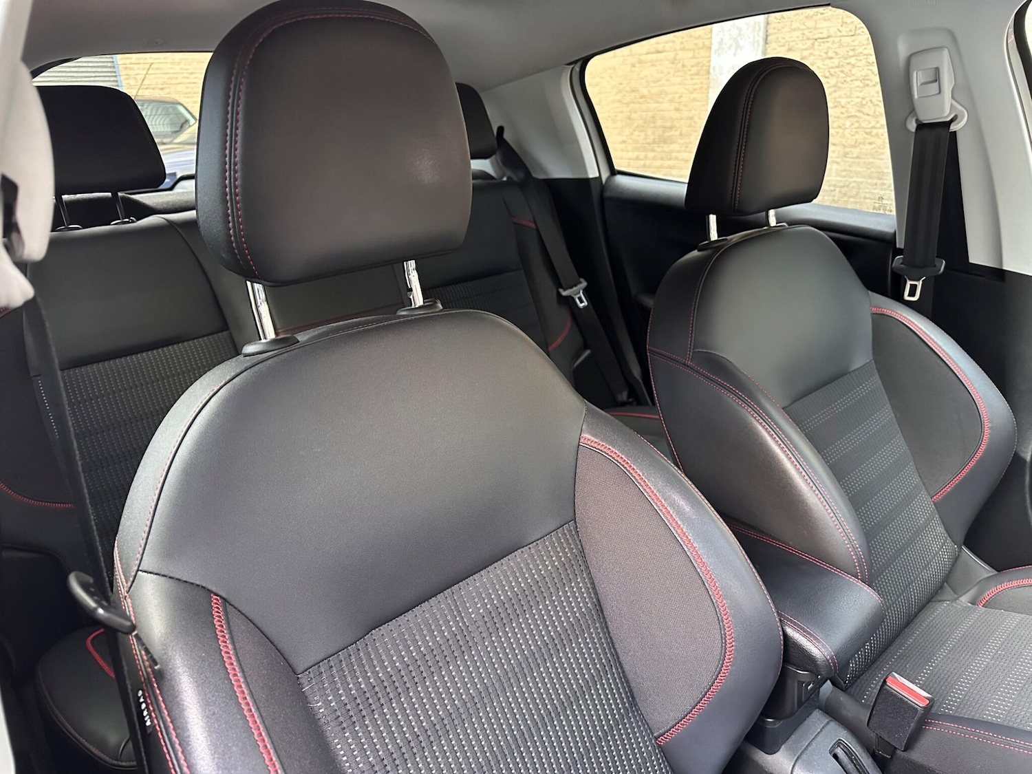 Used Peugeot 208 2018 for sale - 76521647: Photo 12