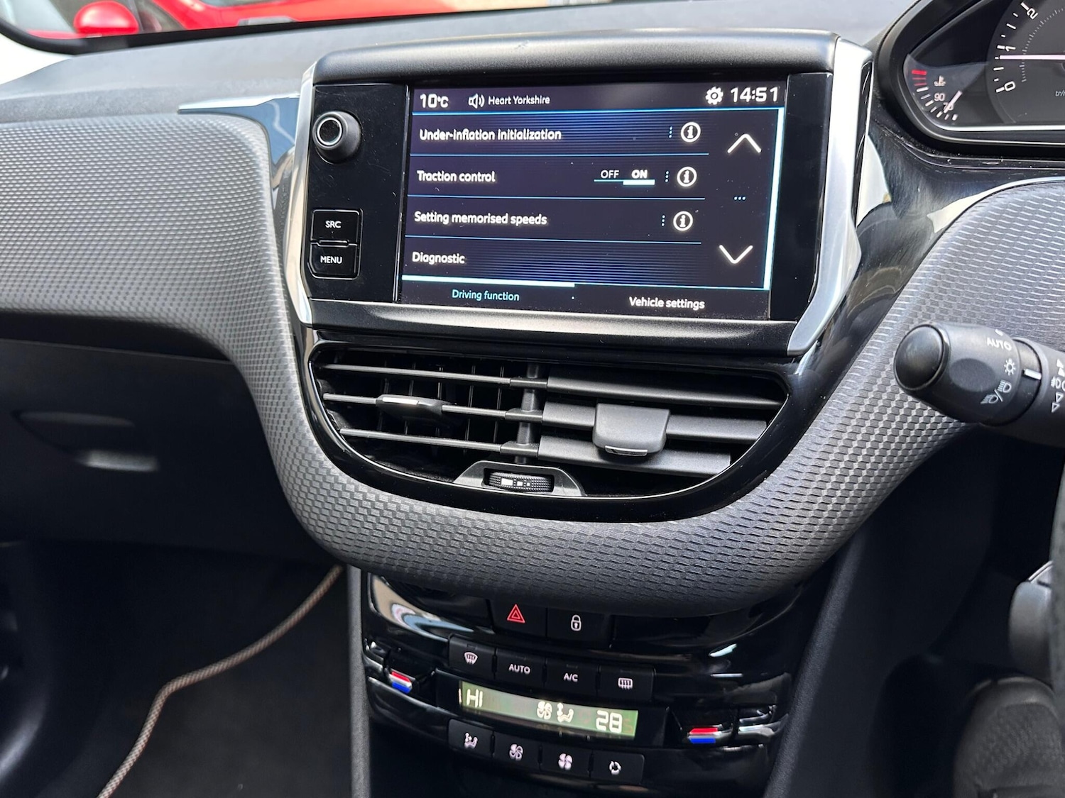 Used Peugeot 208 2018 for sale - 76521647: Photo 19