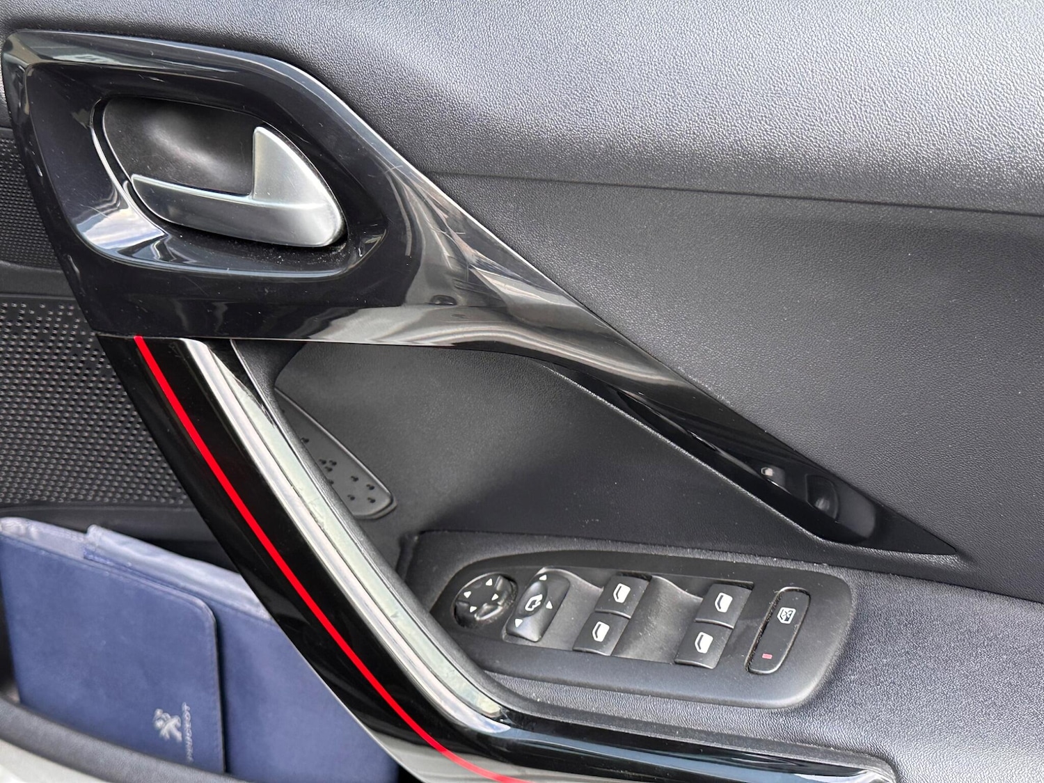 Used Peugeot 208 2018 for sale - 76521647: Photo 26