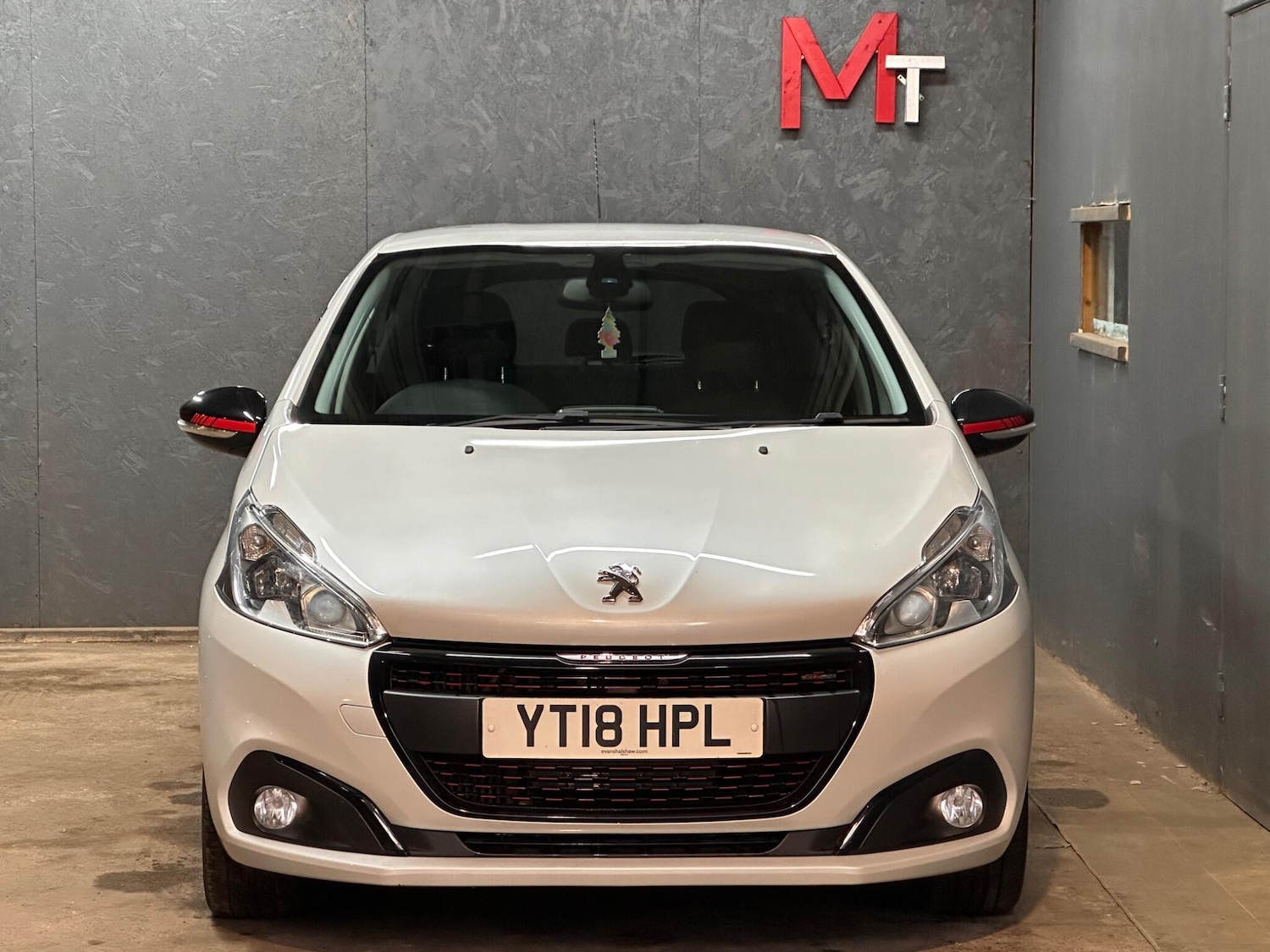 Used Peugeot 208 2018 for sale - 76521647: Photo 4