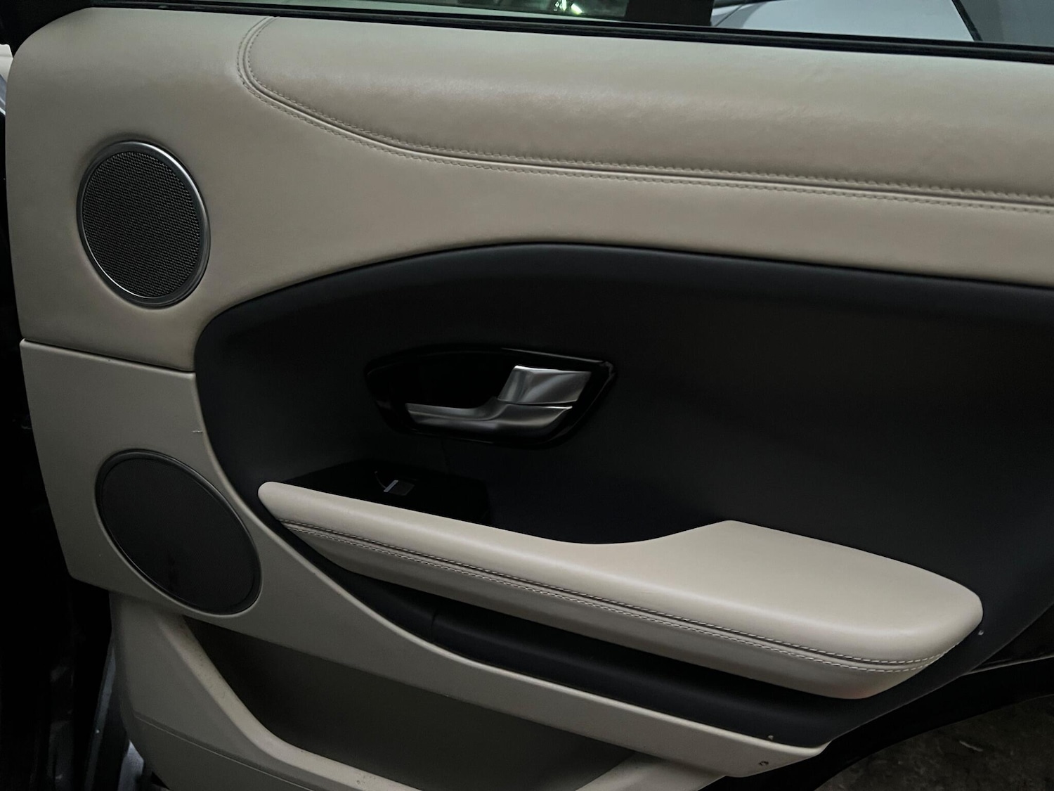 Used Land Rover Range Rover Evoque 2017 for sale - 77066393: Photo 31