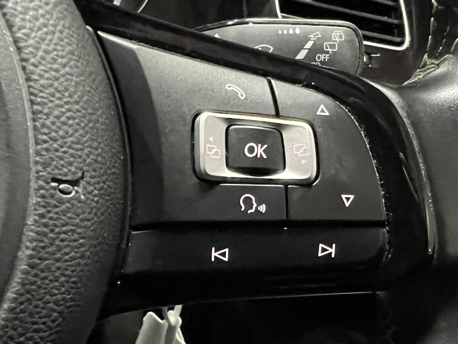 Used Volkswagen Golf for sale - 78087145: Photo 24