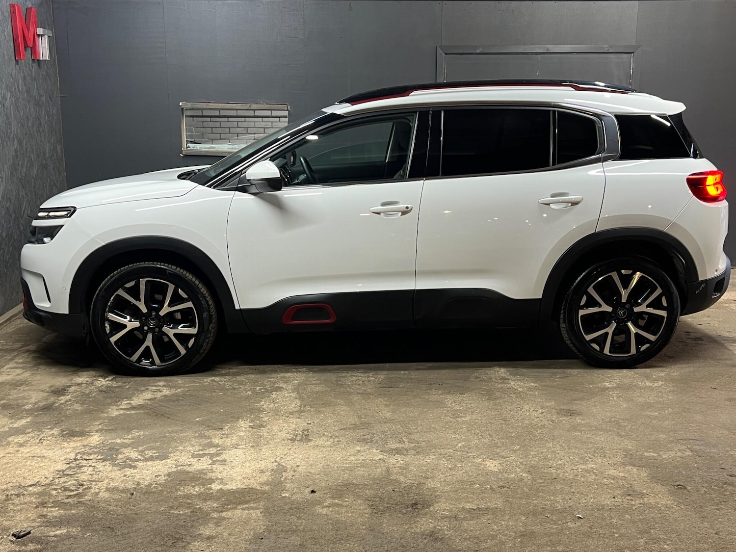 Vehicle 4