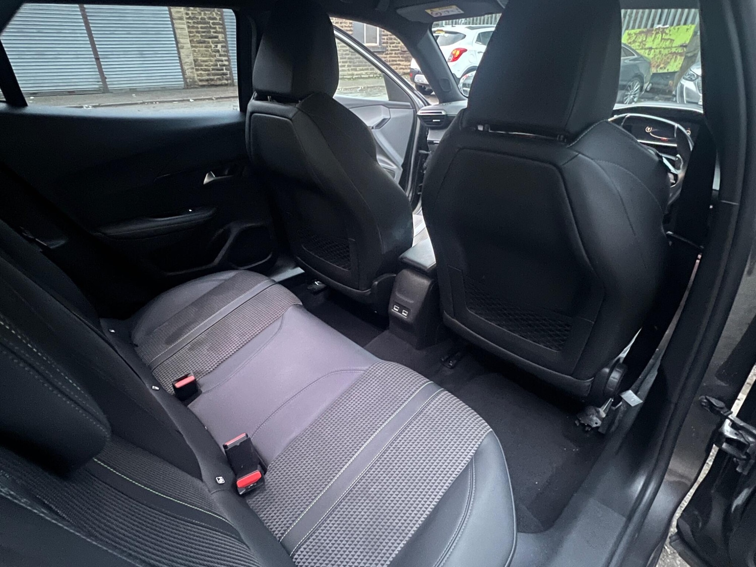 Used Peugeot 2008 2023 for sale - 77050013: Photo 17