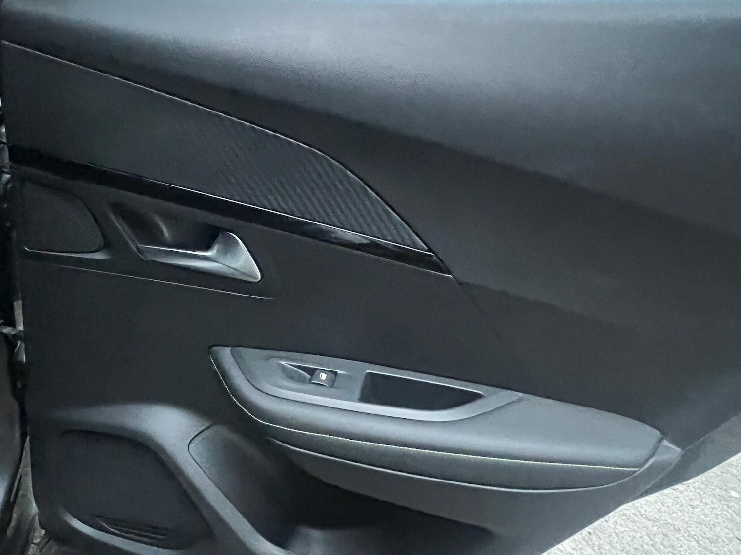 Used Peugeot 2008 2023 for sale - 77050013: Photo 23