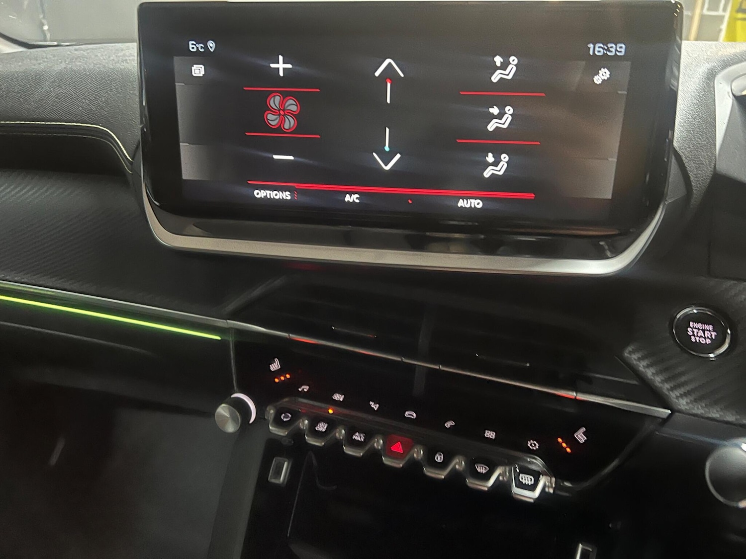 Used Peugeot 2008 2023 for sale - 77050013: Photo 28