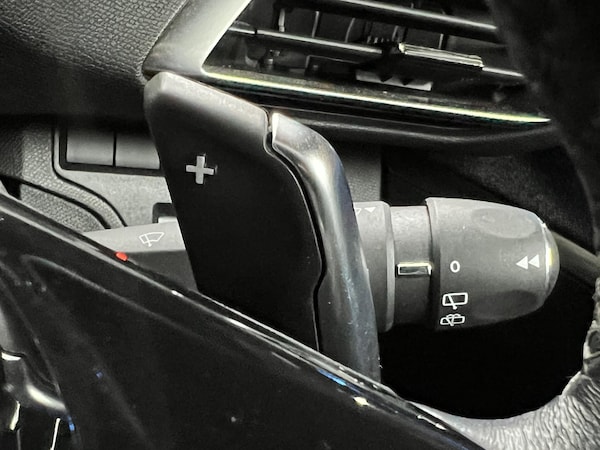 Used Peugeot 3008 2023 for sale - 76021229: Photo 27