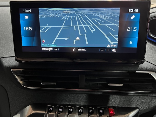 Used Peugeot 3008 2023 for sale - 76021229: Photo 37