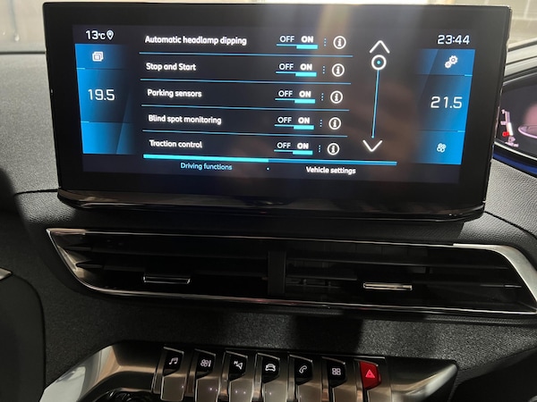 Used Peugeot 3008 2023 for sale - 76021229: Photo 40