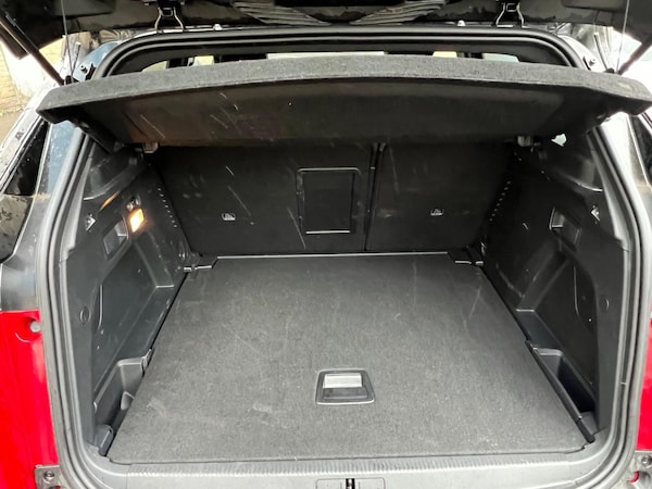 Used Peugeot 3008 2023 for sale - 76021229: Photo 44