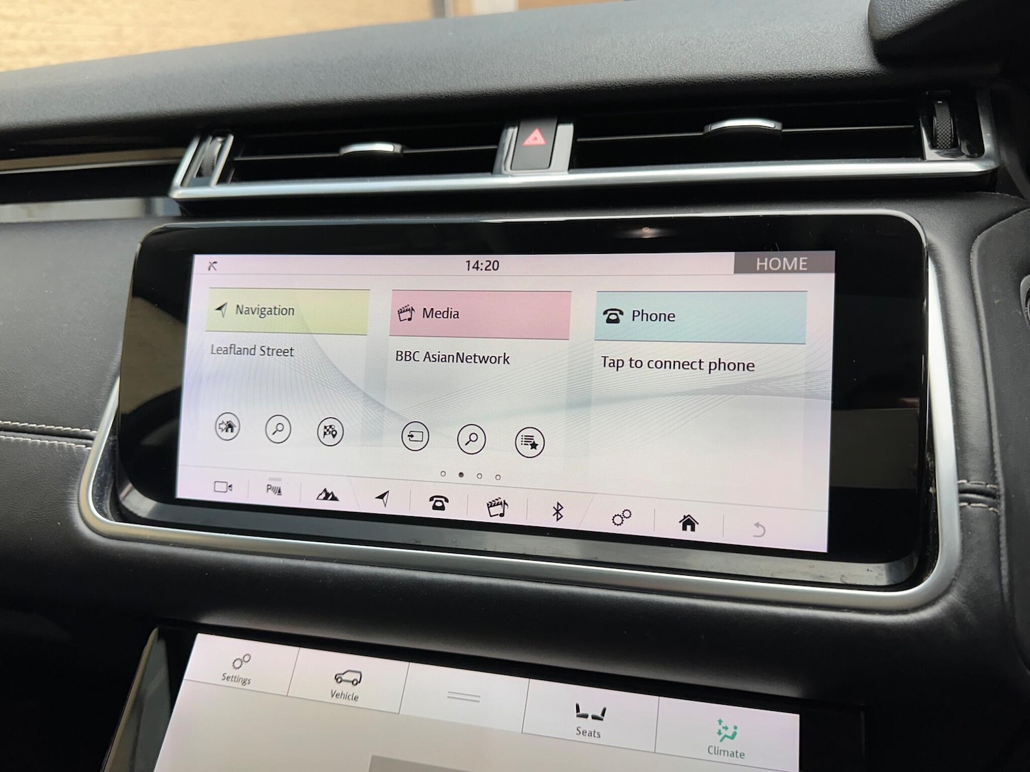 Used Land Rover Range Rover Velar 2018 for sale - 76472916: Photo 25